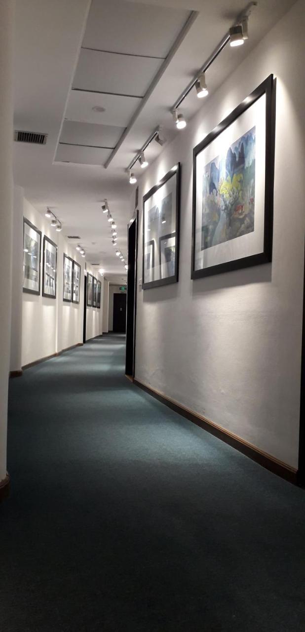 Hanoi Rocks Hostel ภายนอก รูปภาพ